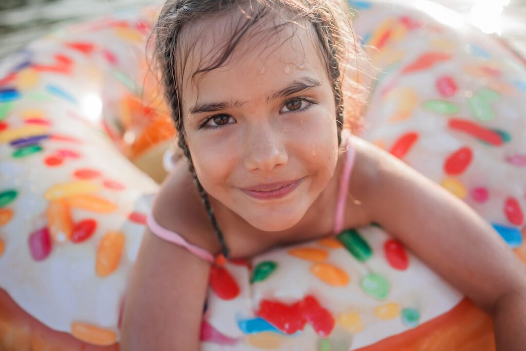 floats are fun on de anza cove